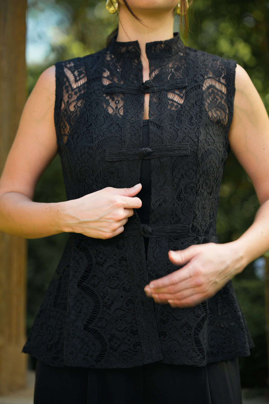 Lace Mandarin Collar Vest