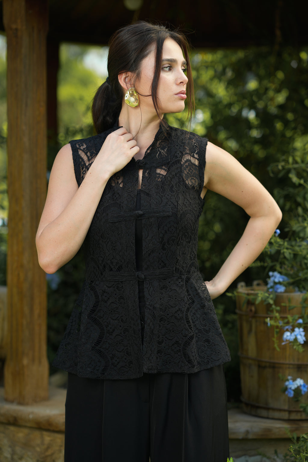 Lace Mandarin Collar Vest
