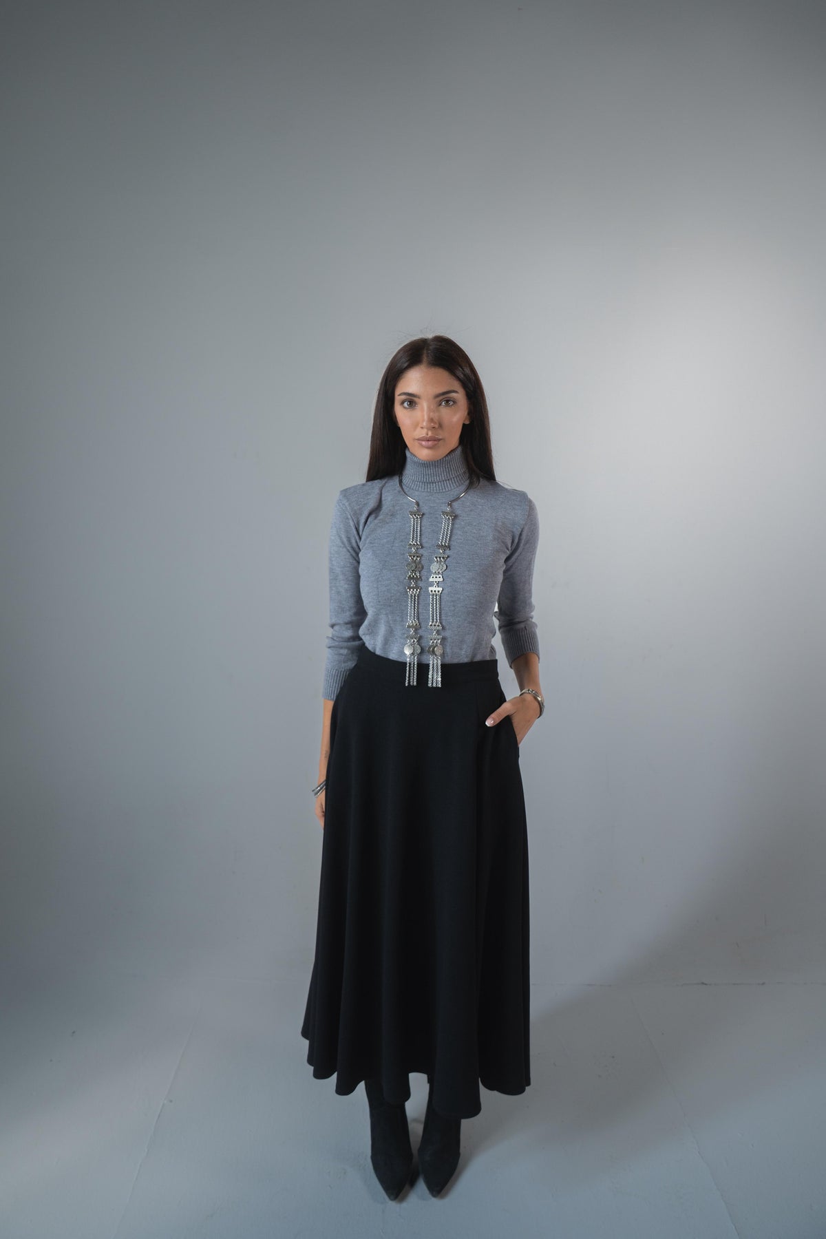 Black Light Wool Skirt