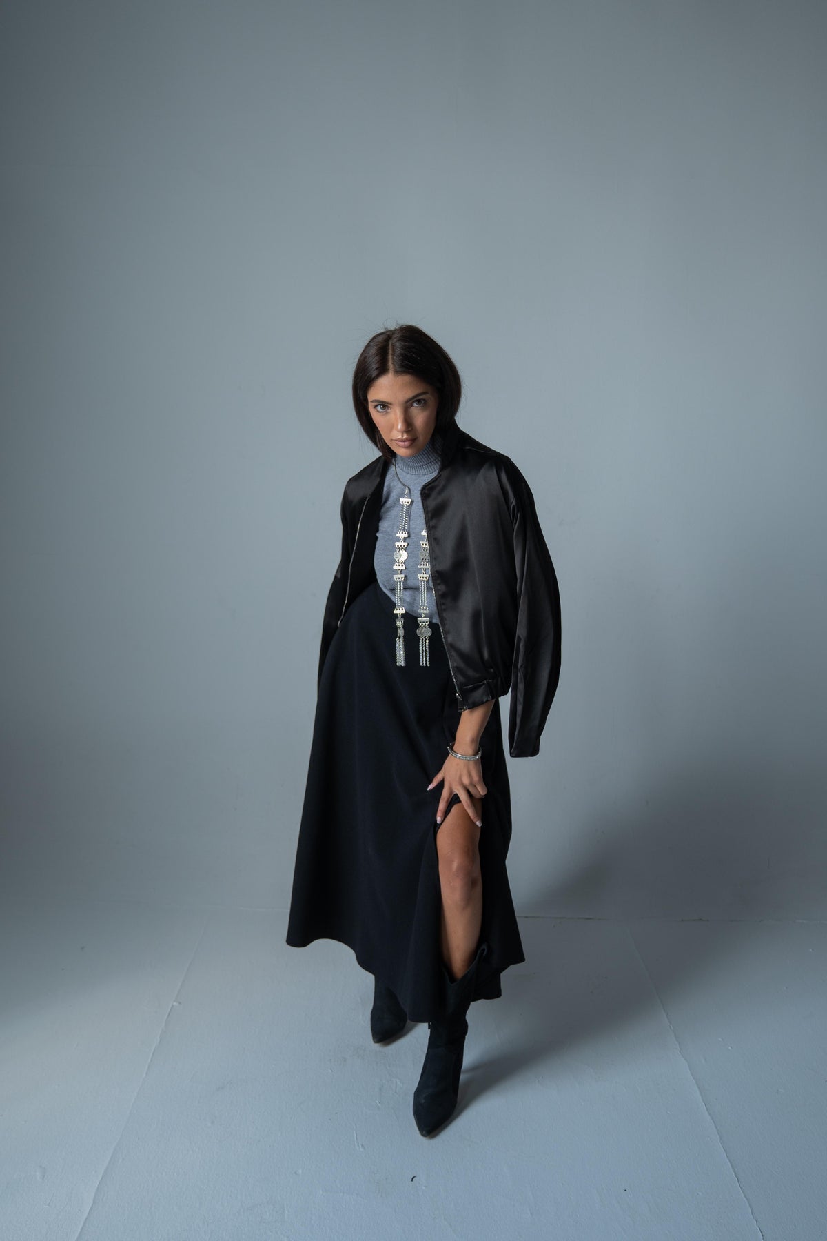 Black Light Wool Skirt