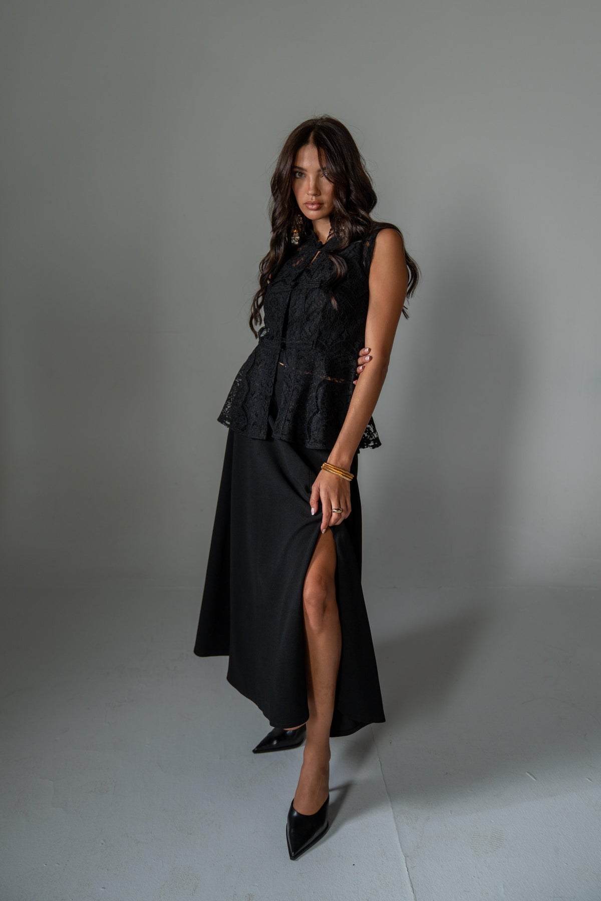 Black Light Wool Skirt