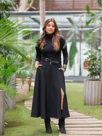 Black Light Wool Skirt