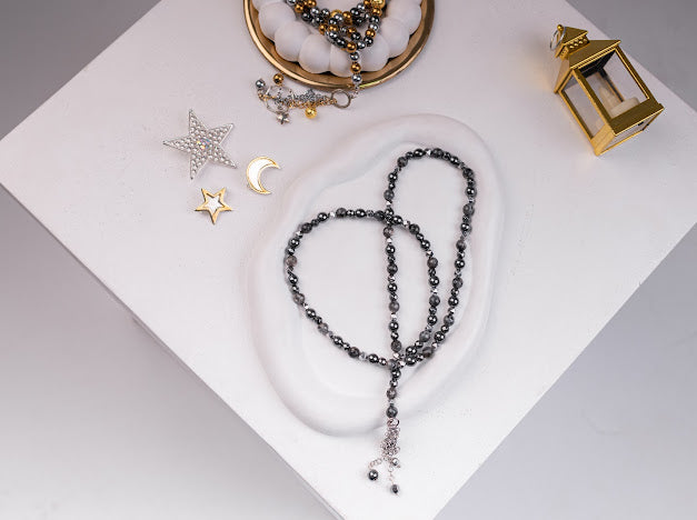 Silver metallic ramadan necklace